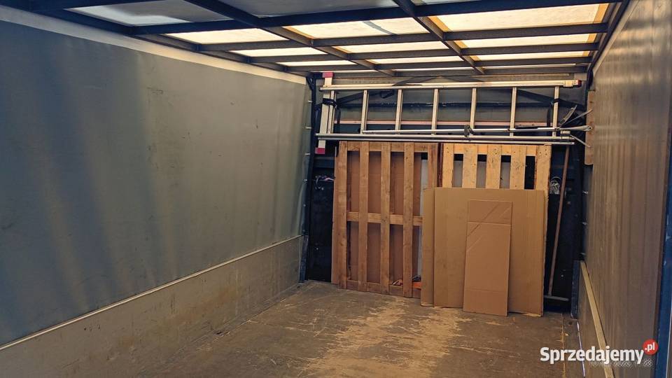Ford Transit FT350 mały przebieg sprzedaje manualna