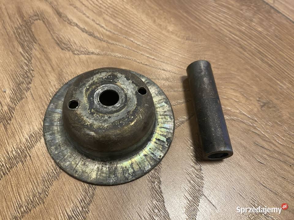 Miseczka górna zawieszenia silnika Fiat 126p Sosnowiec