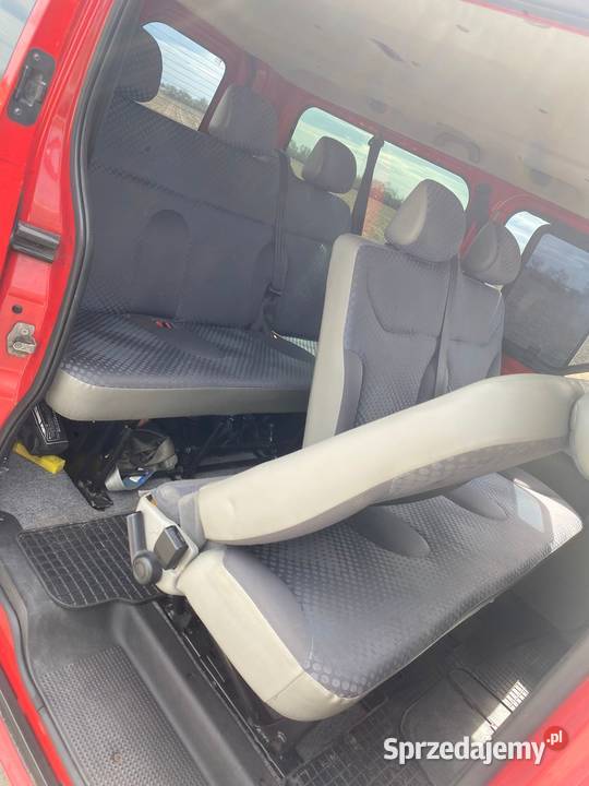 Renault Trafic 20DCI 115Koni 9osobowy Klima hak Marzenin sprzedam
