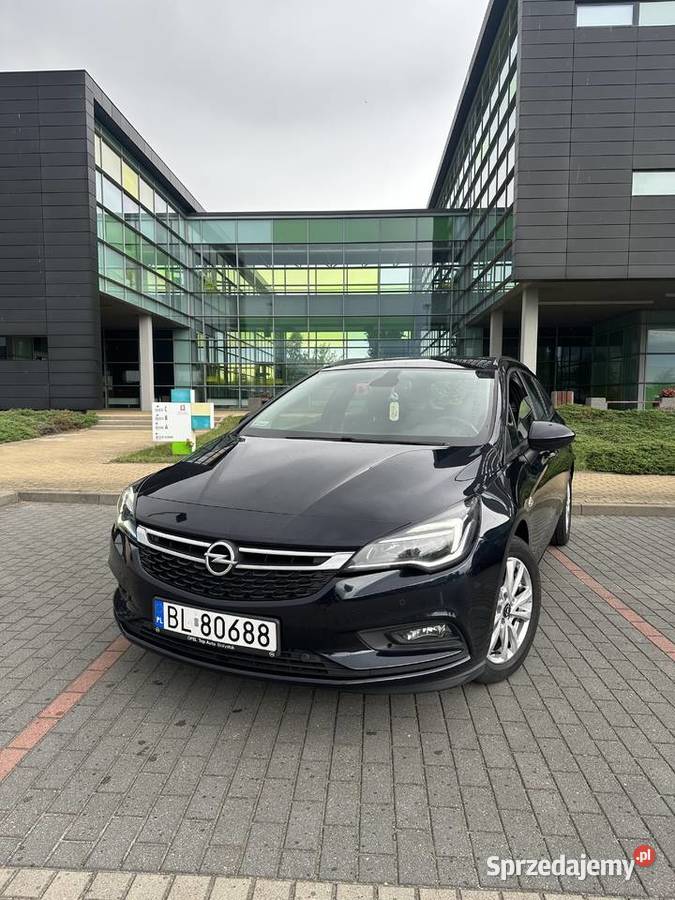 Opel Astra K 16 kombi 2019 r diesel pierwszy mazowieckie Warszawa