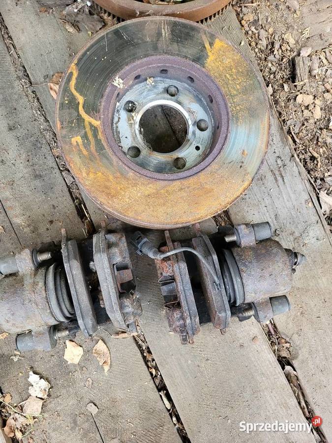 Tarcze klocki zaciski VW volkswagen Golf 4 lV osobowe Pułtusk