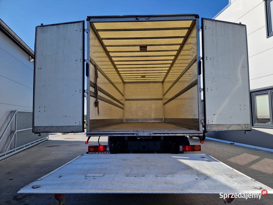 MercedesBenz Atego 1224 2013 kabina sypialniania radio / CD Kontenery Osieck