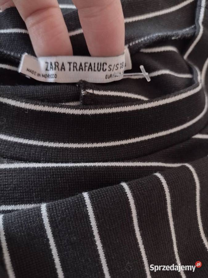 36S ZARADługa ołówkowa sukienka dzianinowa z