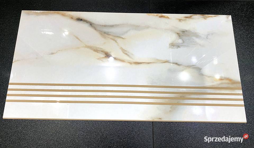 Marmur na schodach CALACATTA 30x60 WYSOKI POŁYSK łódzkie Łask