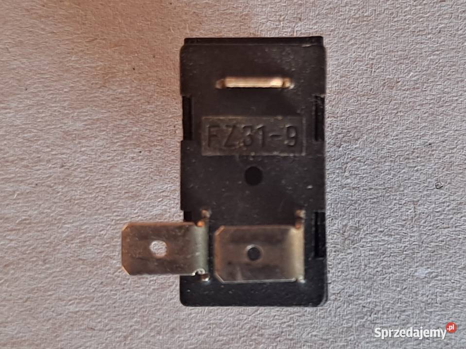 Przełącznik obrotowy FZ319 T12555 250V 16A Cieszyn sprzedam