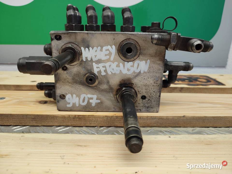 Blok hydrauliczny Massey Ferguson 9407 7210001 Pozostałe