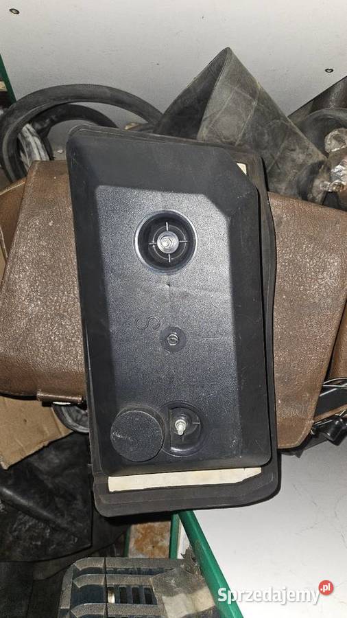 Dacia 1310 lampa tył lewa nowa Łódź