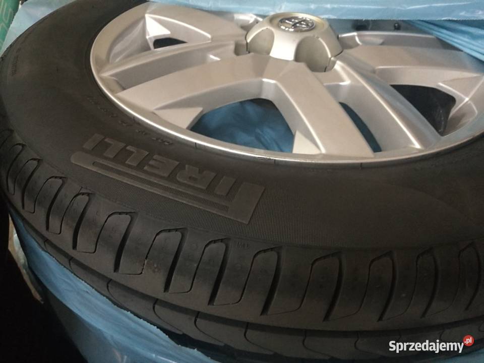 Sprzedam toyoty Avensis t 27 Połaniec sprzedam