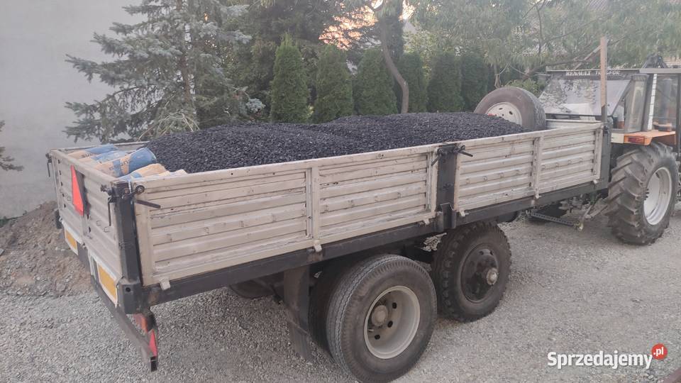 Przyczepka Przyczepa na bliźniakach szczelna na łódzkie Sieradz