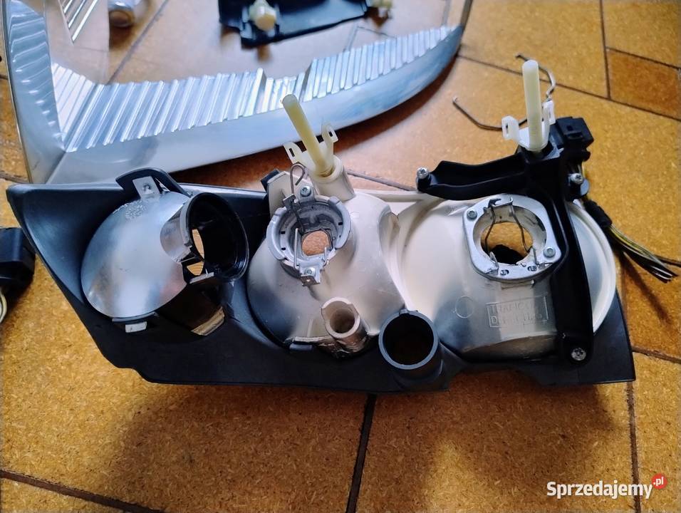 Audi A2 Lampa lewa przód Regulacja Elementy