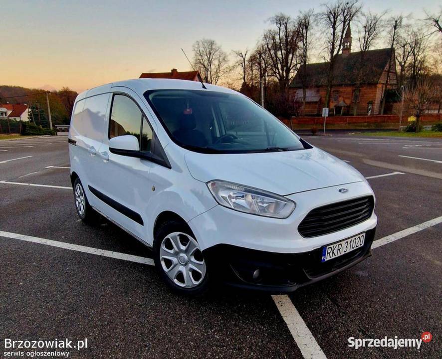 ford transit courier Rok produkcji 2015