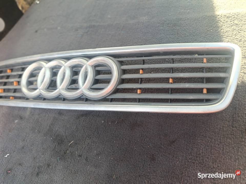 Grill Audi A4 B5 a18 Myszków sprzedam