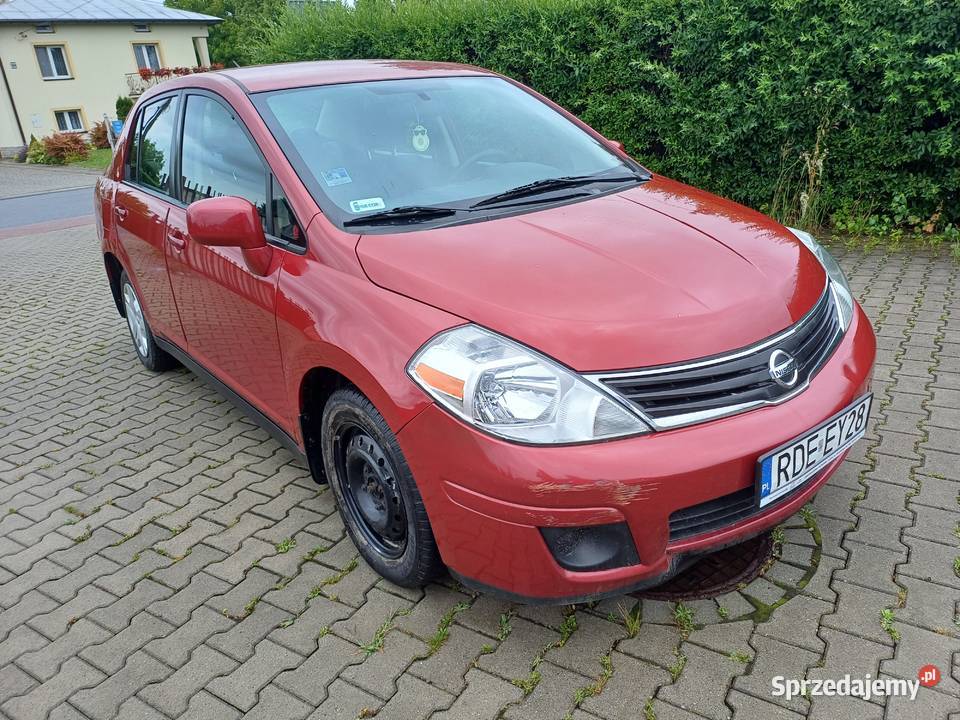 Nissan Versa 18 2010r uszkodzony Krosno