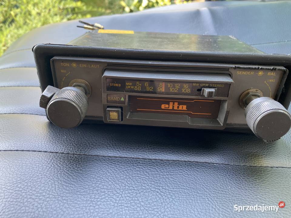 Fiat 125p Maluch Polonez radioodtwarzacz Elta Zielonka