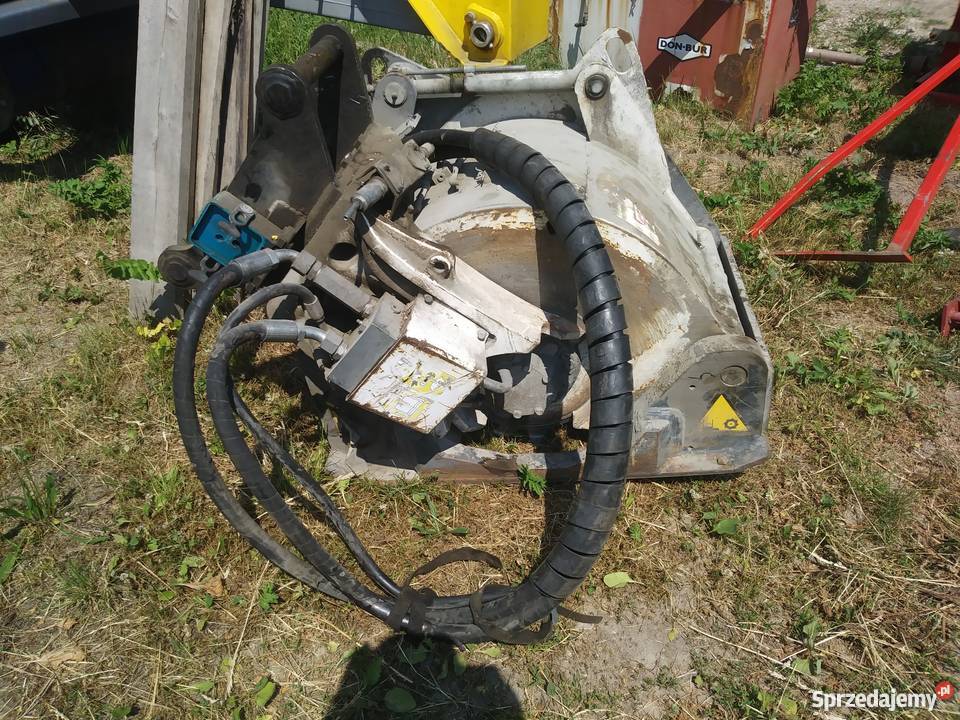 JCB CASE HITACHI SILNIK ISUZU Gąsiennice Borne Sulinowo