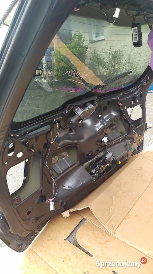Klapa bagażnika Jeep Grand Cherokee wk2 kolor Legionowo