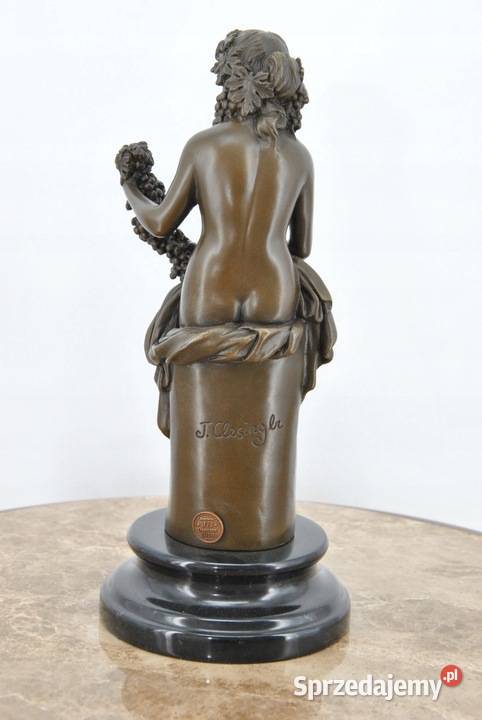 Kobieta z Winogronem Winogrono Figura Rzeźba z Kraków sprzedam