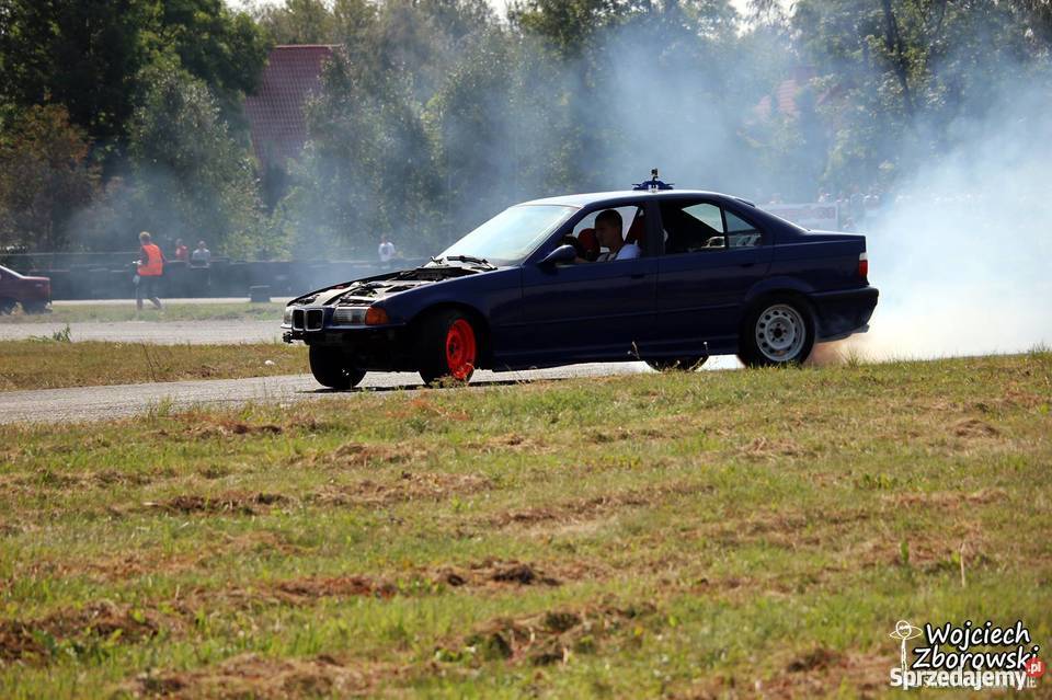 BMW E36 Drift KJS długie opłaty M pakiet TAKA DO garażowany Seria 3 Lipiny Dolne