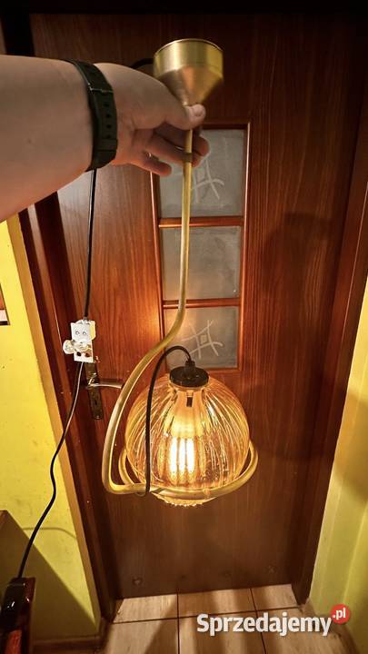 Lampę wiszącą piękną odnowioną Lata PRL sprzedam