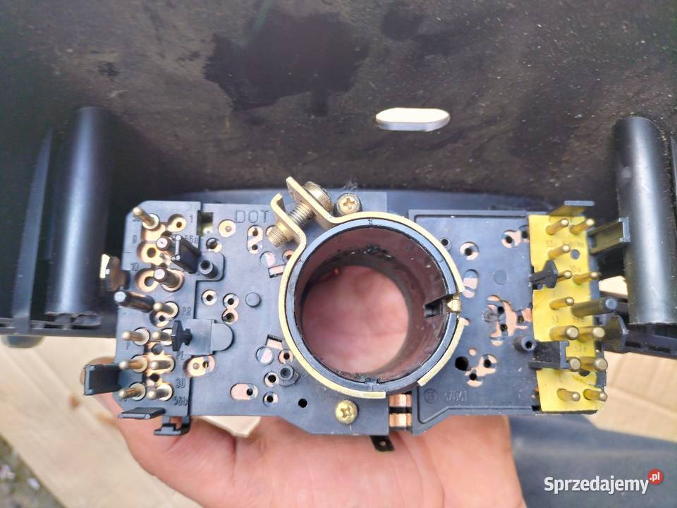 AUDI 80B3 80 B3 MANETKA PRZEŁĄCZNIK ZESPOLONY Wyposażenie wnętrza Kamień-Kolonia