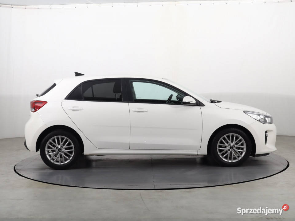 Kia Rio 10 TGDI asystent pasa ruchu Rio śląskie Katowice