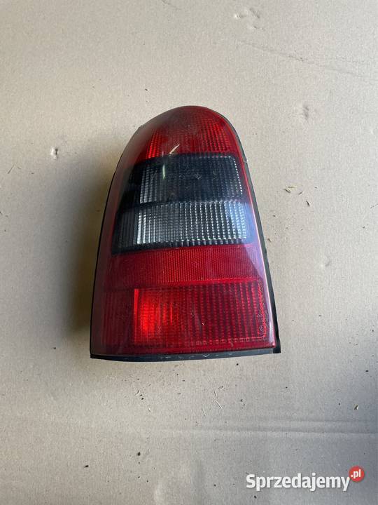 09153153 lampa tylna lewa Opel vectra b lift Szczecin