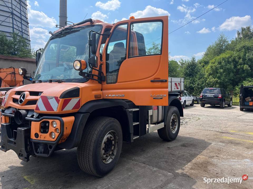 Mercedes Unimog 423 wywrotka 4x4 nowy dostępny z Tychy