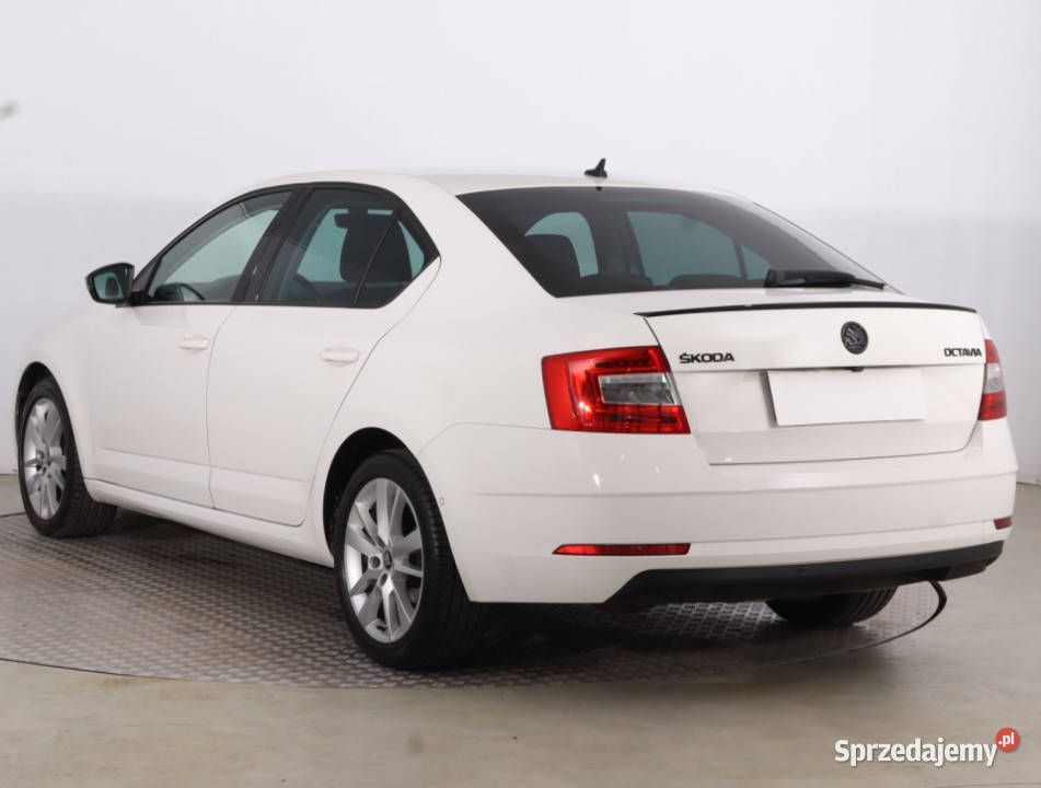 Skoda Octavia 15 TSI radio Piaseczno