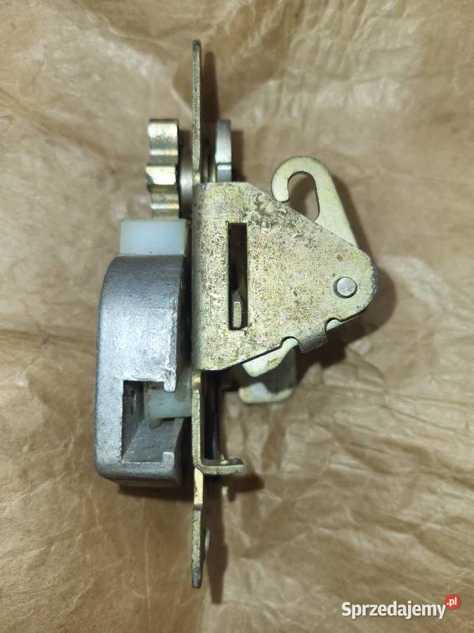 Barkas B 1000 Nowy zamek drzwi prawych z ryglem Piaseczno sprzedam