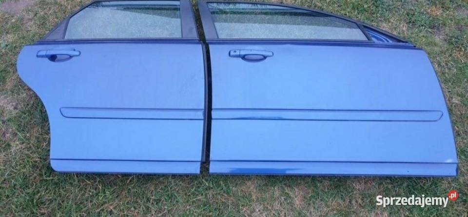Volvo V50 S40 Rdesign DRZWI Prawe Przód Prawy Żerocin