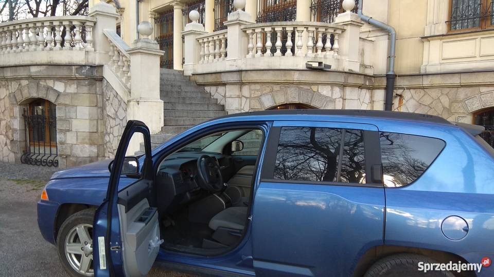 Jeep Compass Zabytkowey z Muzeum blokada skrzyni biegów Będzin