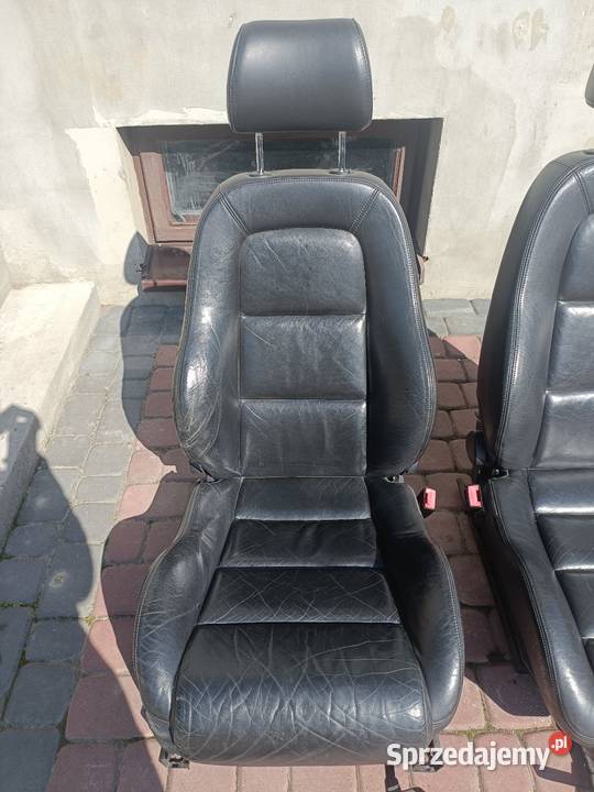 Komplet foteli podgrzewanych Audi TT 8N