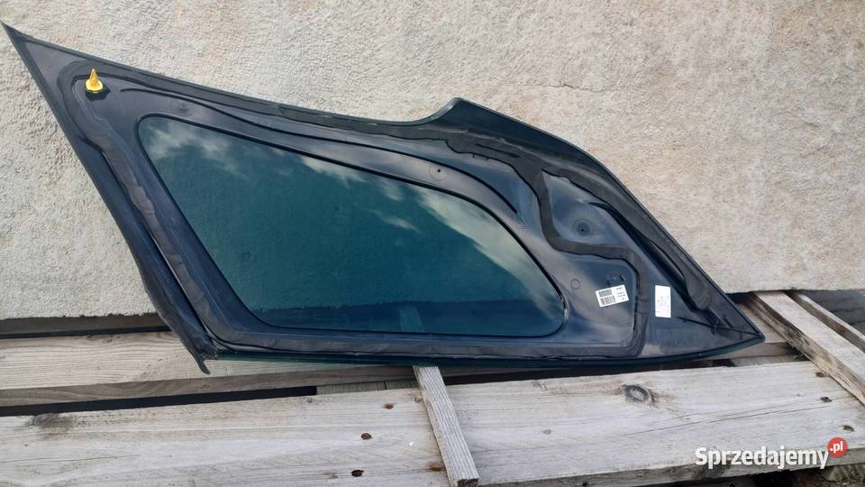 Szyba karoseryjna tył plastik lewa prawa ds5 osobowe