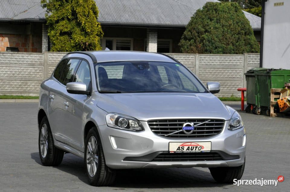 Volvo XC 60 20D4 190 srebrny Węgrów