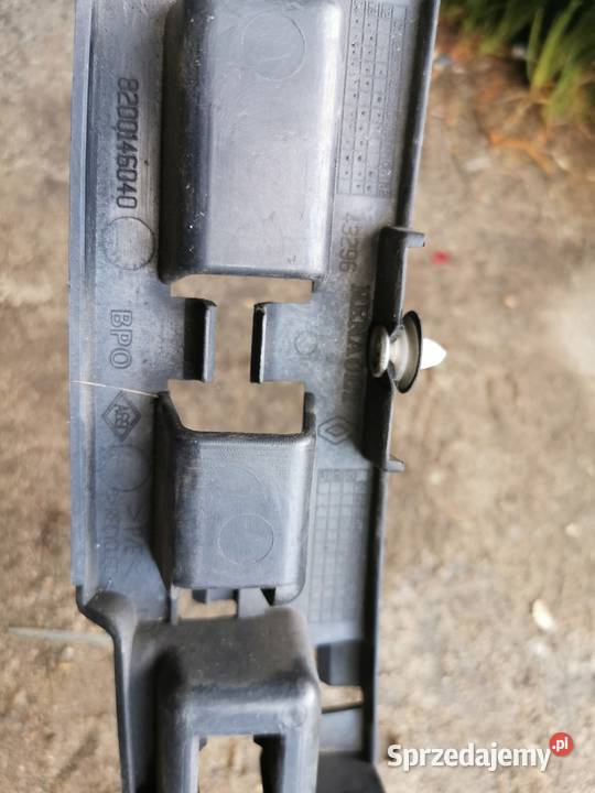 megane 2 II ślizg zderzaka tył środkowa sedan Międzychód