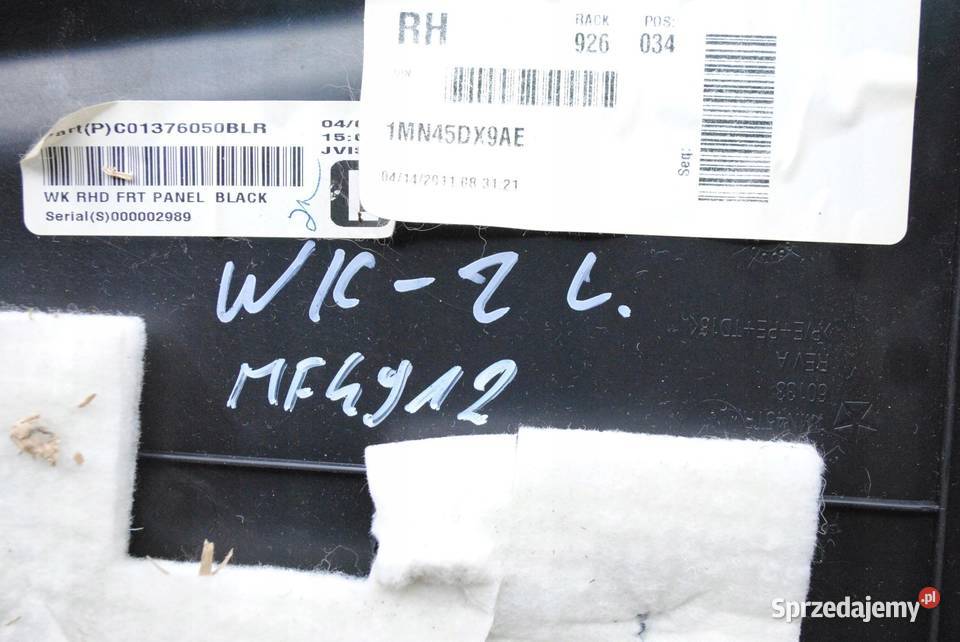 OSŁONA BOCZEK ZAŚLEPKA LEWA TUNELU JEEP WK2
