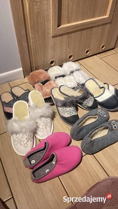 Likwidacja sklepu z obuwie kapcie pantofle ceny Pozostałe Częstochowa sprzedam