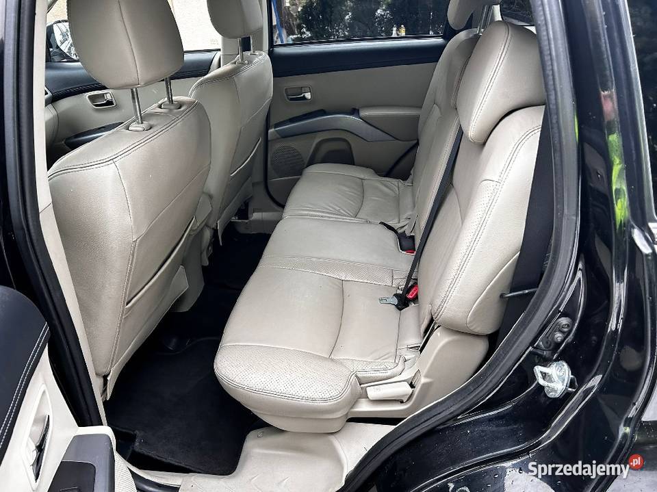 Mitsubishi Outlander II 4X4 2010 Lift FULL navi wielkopolskie Skoki