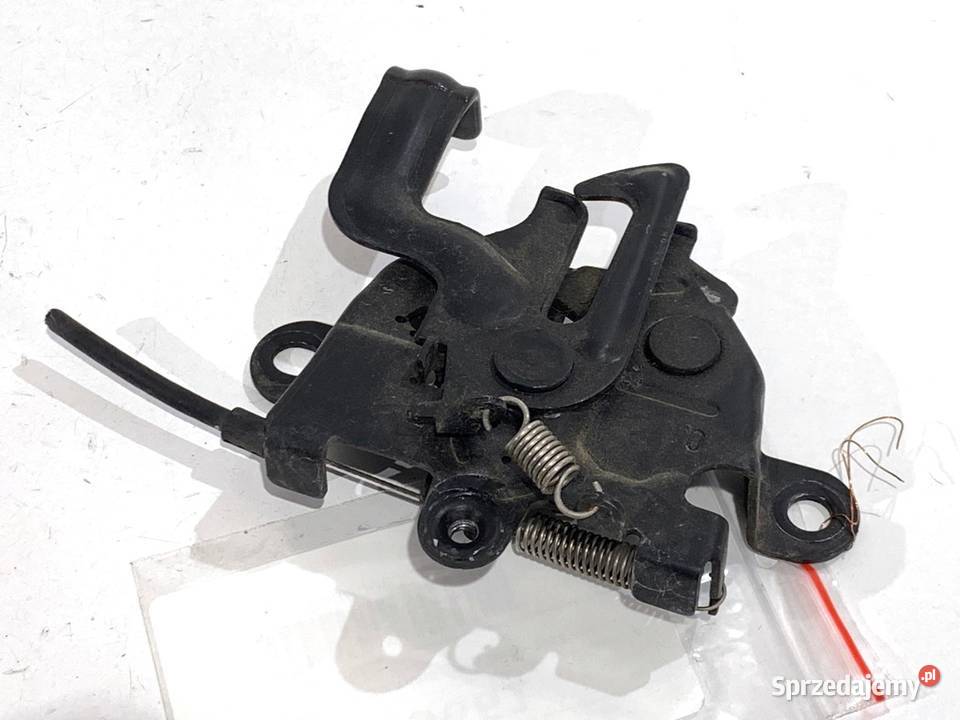 ZAMEK MASKI PRZÓD TOYOTA YARIS II Hatchback 0514