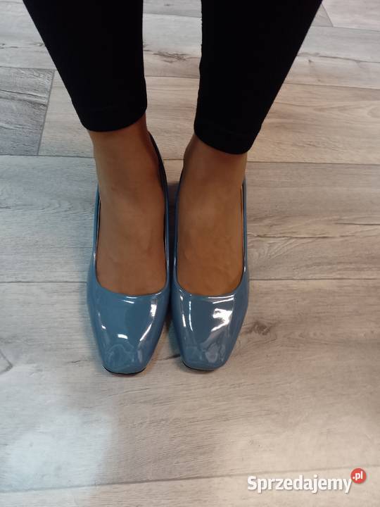 40 Niebieskie szare czółenka wieczorowe z małopolskie