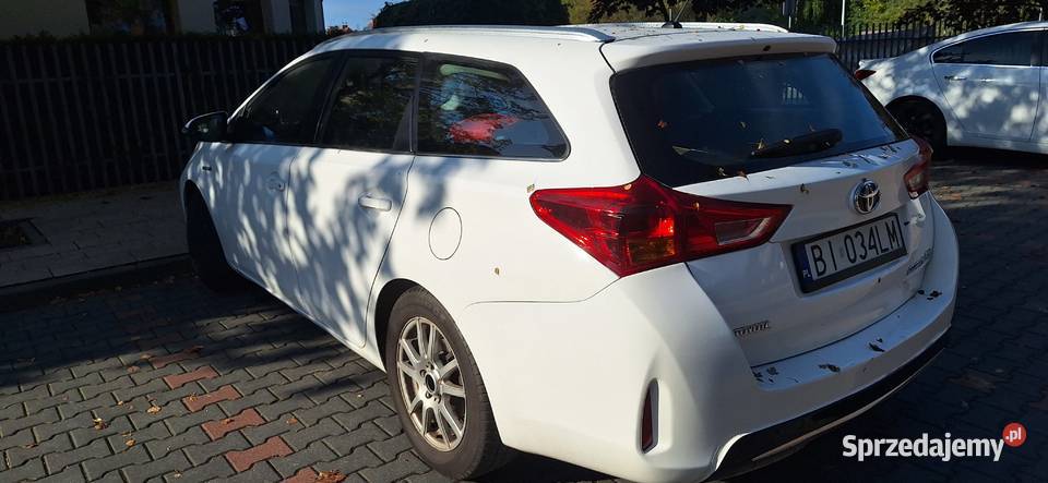 Toyota Auris hybrid Gaz LPG 1798cm3 sprzedam