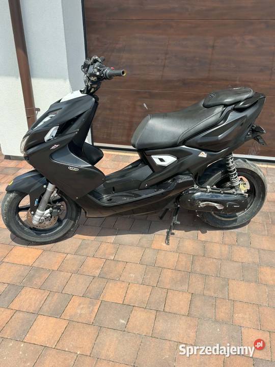 Yamaha aerox naked Kielce