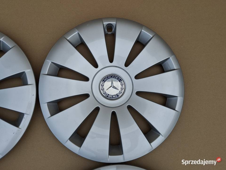 MERCEDES KOŁPAKI KOMPLET ORYGINAŁ 15 OSŁONA KOŁA Bieleń sprzedam
