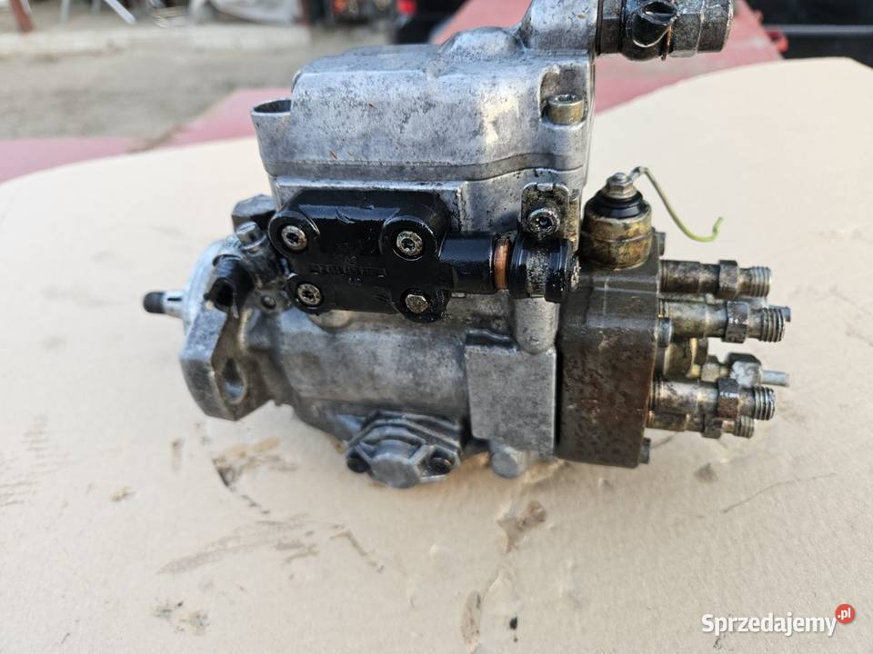 Pompa paliwa wtryskowa BMW E30 E34 E39 25D tds Kutno sprzedam