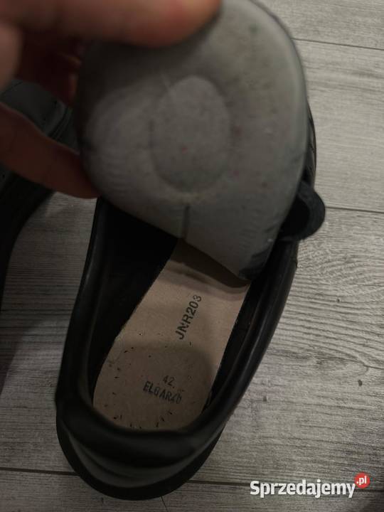 Alexander Mcqueen Sneakersy sprzedam