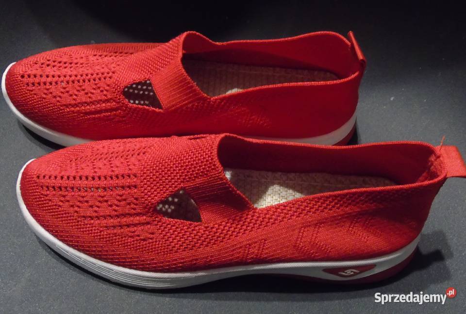 Wygodne buty sportowe Dołgie