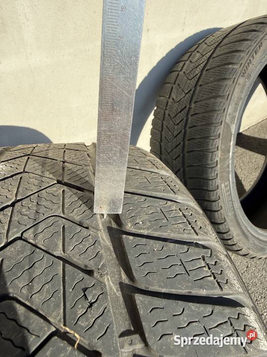 22540R18 92V Opony Zimowe Pirelli MS