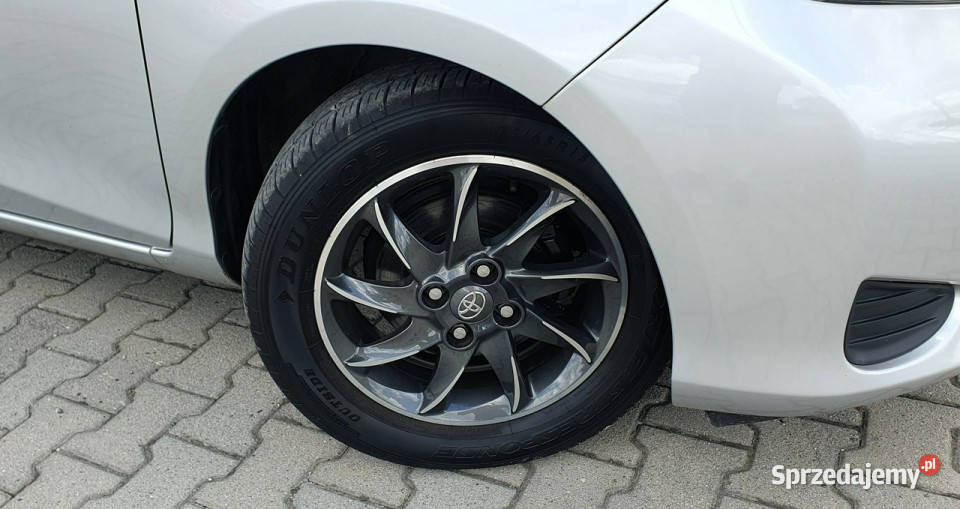Toyota Yaris Kamera cofania6 biegówZestaw Przyszowice