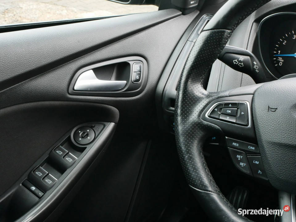 Ford Focus 10 EBst 140 Eu6 Kombi ST Line Navi 999cm3 Focus Goczałkowice-Zdrój sprzedam