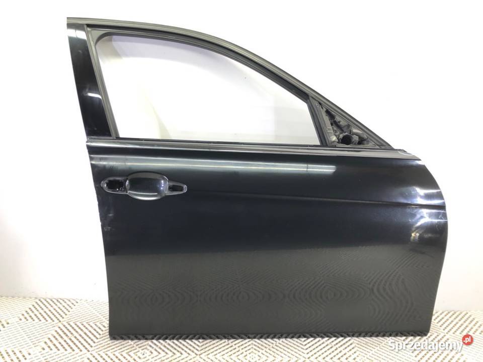 DRZWI PRAWY PRZÓD BMW F31 Kombi 1219 osobowe